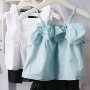 藍綠蝴蝶結背心