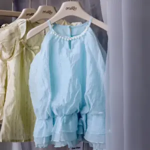 天空藍珍珠領紗紗上衣